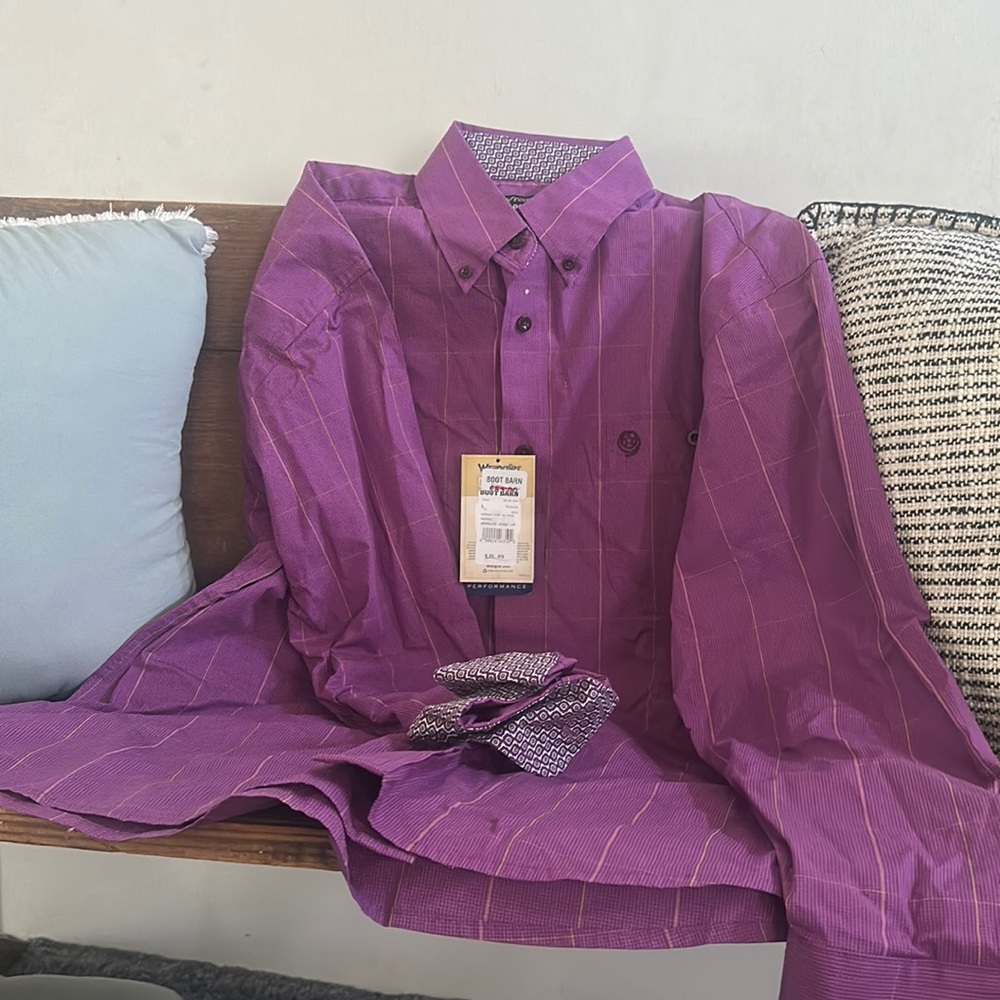 mens George Strait collection wrangler button down